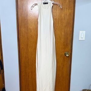 Zara Elegant Ivory Maxi Dress - size xS